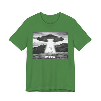 Funny Alien Cat Tee, Unisex Graphic T-Shirt, UFO Lover Gift, Cute Cat Shirt, Quirky Humor Tee, Perfect for Cat Lovers