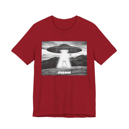 Funny Alien Cat Tee, Unisex Graphic T-Shirt, UFO Lover Gift, Cute Cat Shirt, Quirky Humor Tee, Perfect for Cat Lovers