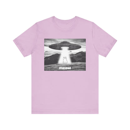 Funny Alien Cat Tee, Unisex Graphic T-Shirt, UFO Lover Gift, Cute Cat Shirt, Quirky Humor Tee, Perfect for Cat Lovers