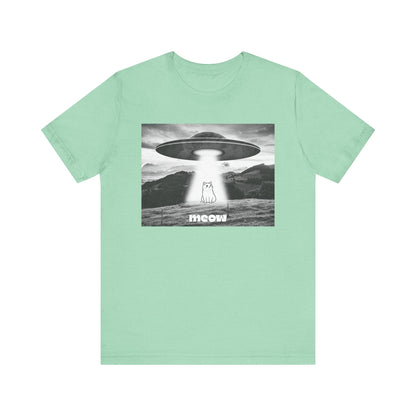 Funny Alien Cat Tee, Unisex Graphic T-Shirt, UFO Lover Gift, Cute Cat Shirt, Quirky Humor Tee, Perfect for Cat Lovers
