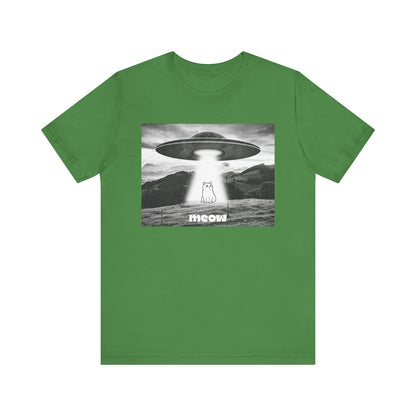Funny Alien Cat Tee, Unisex Graphic T-Shirt, UFO Lover Gift, Cute Cat Shirt, Quirky Humor Tee, Perfect for Cat Lovers